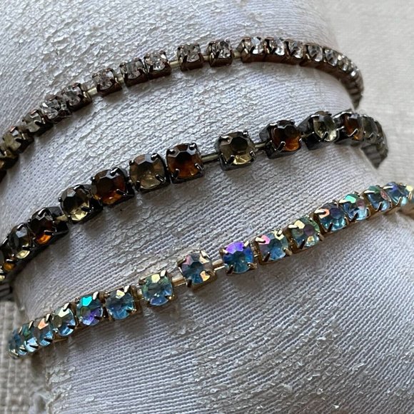 Women Bracelet Set of 3 Bracelet Fashion Jewelry Crytals Accent Stretched Jewelr - Picture 2 of 12